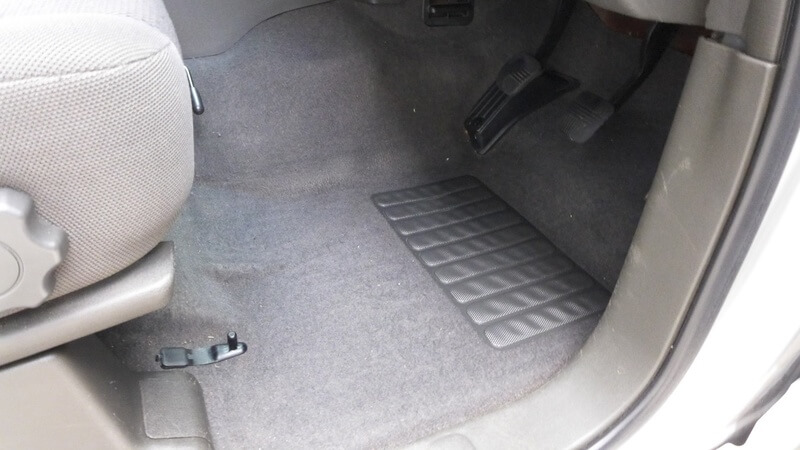 best way to clean car seats